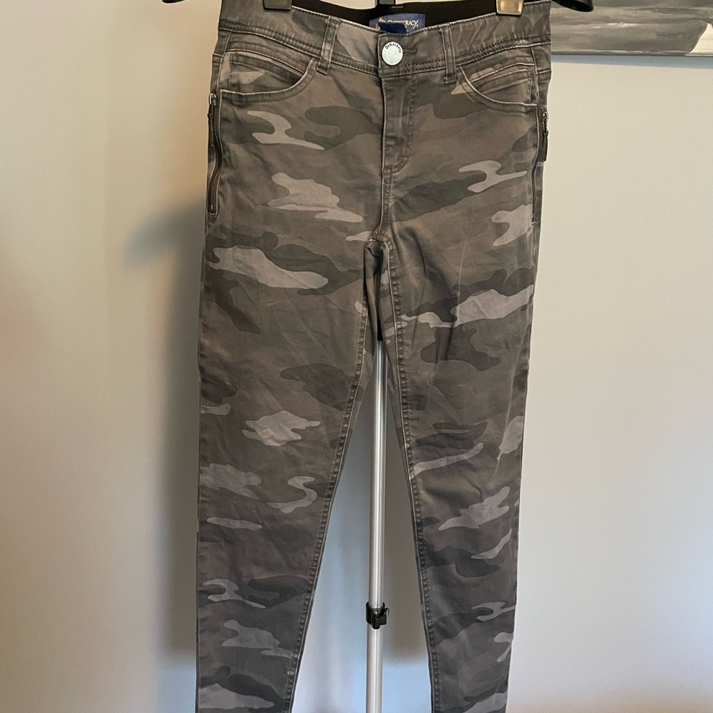 4 pairs of Democracy Skinny Jeans